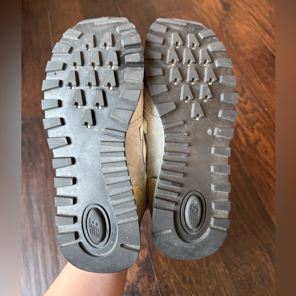 New balance sneakers - Picture 4 of 6